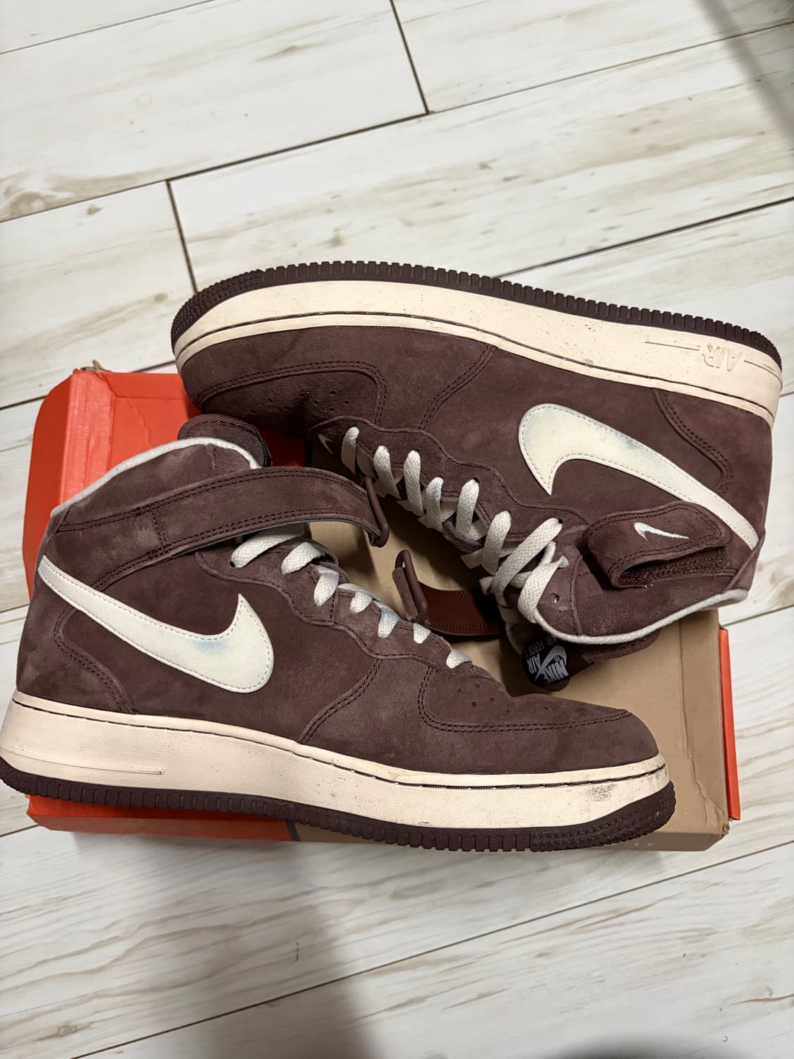 [280] 나이키 에어포스 1 미드 07 QS 초콜릿 상품이미지4