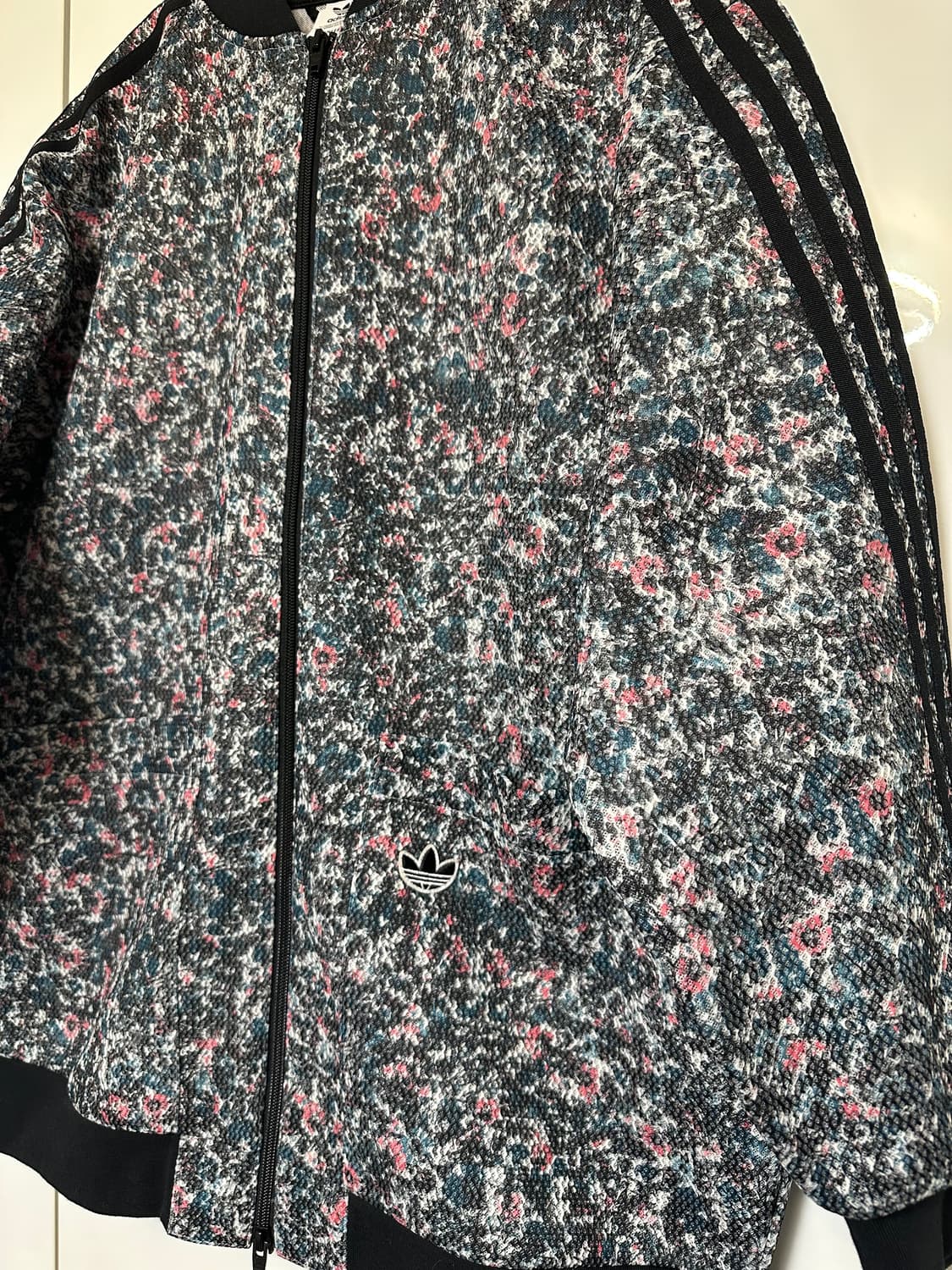 아디다스 플라워 패턴 트랙탑 집업유일매물 남여공용 상품이미지5