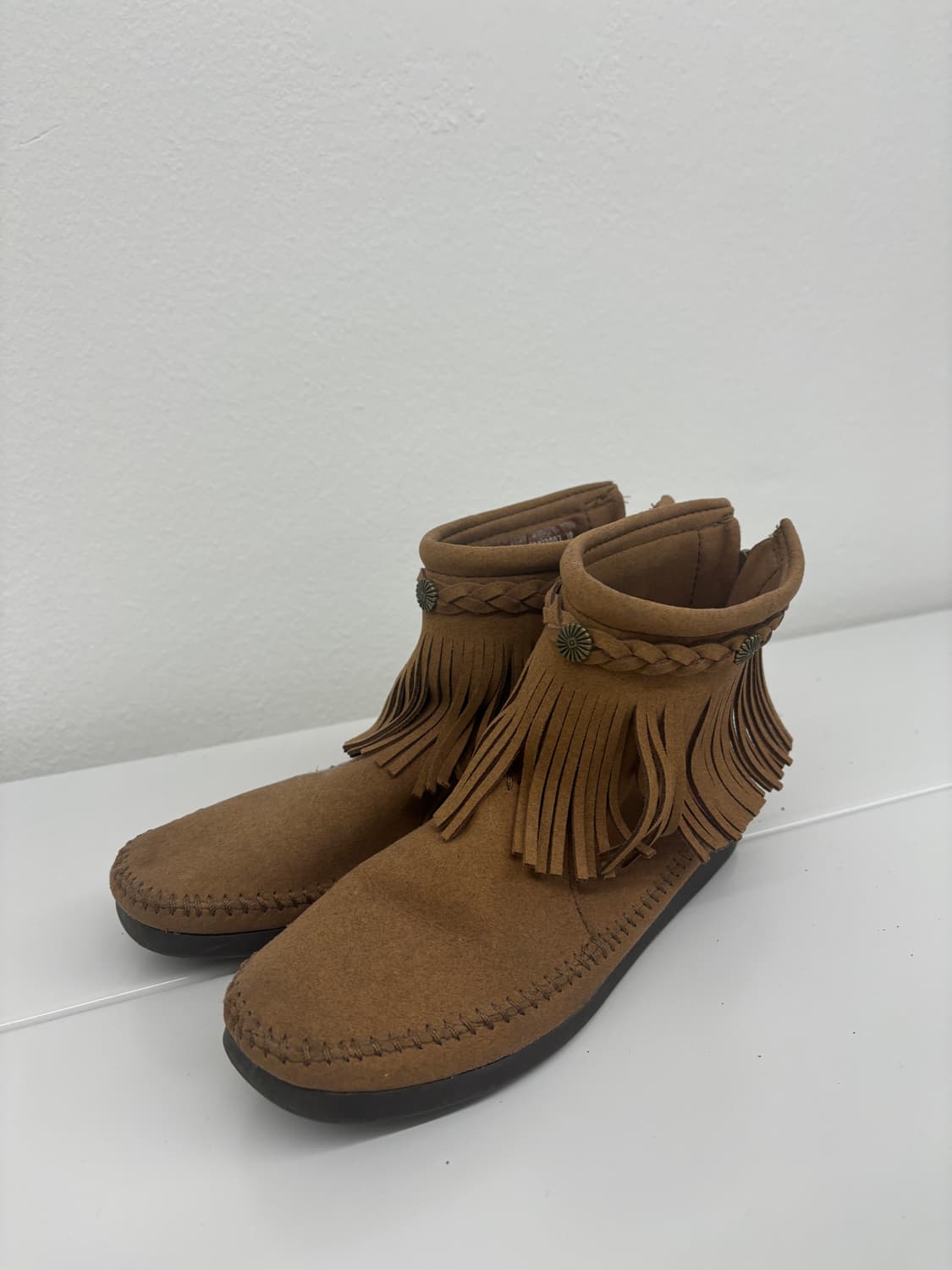 Minnetonka 프린지 부츠 스웨이드 상품이미지2