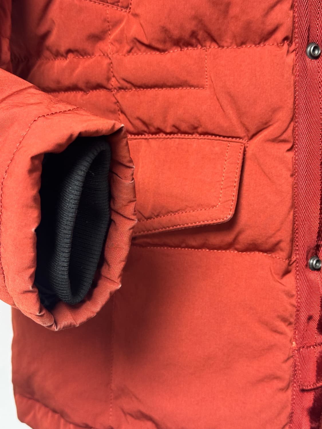 CP컴퍼니 고글 덕다운 패딩 자켓 L 상품이미지4