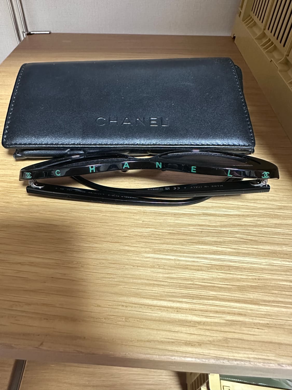 Chanel Oval Sunglasses 샤넬 오벌 선글라스 상품이미지4