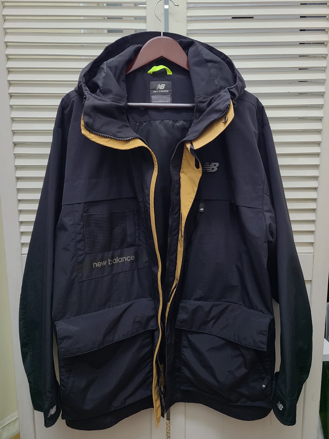 뉴발란스 유틸리티 카고 자켓 상품이미지2