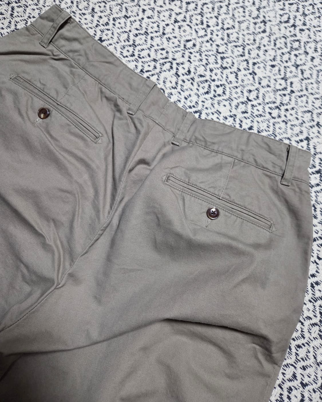 러프사이드 투턱 와이드팬츠 카키 3 상품이미지5