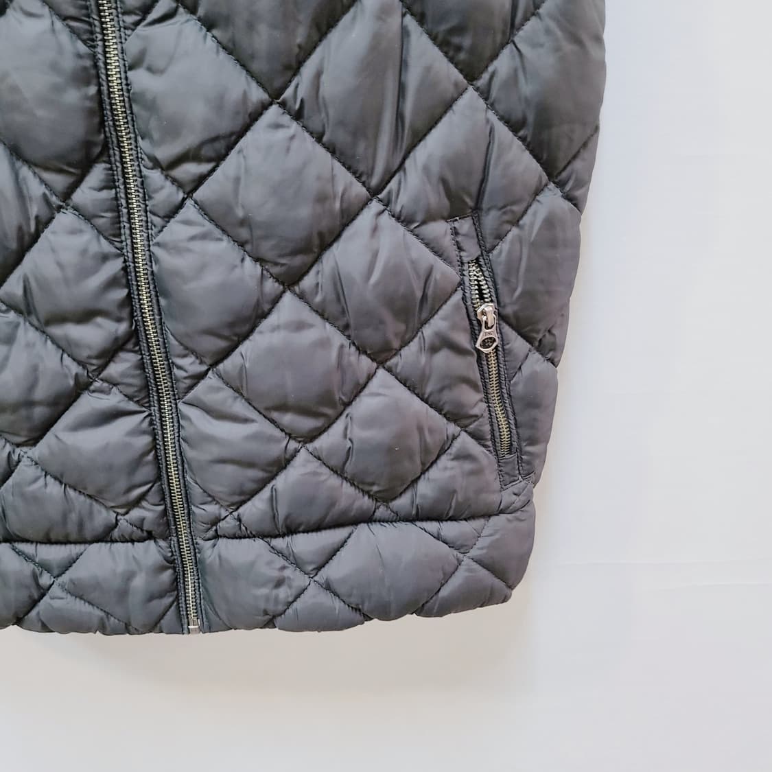 S) 타미힐피거 패딩 조끼  상품이미지2