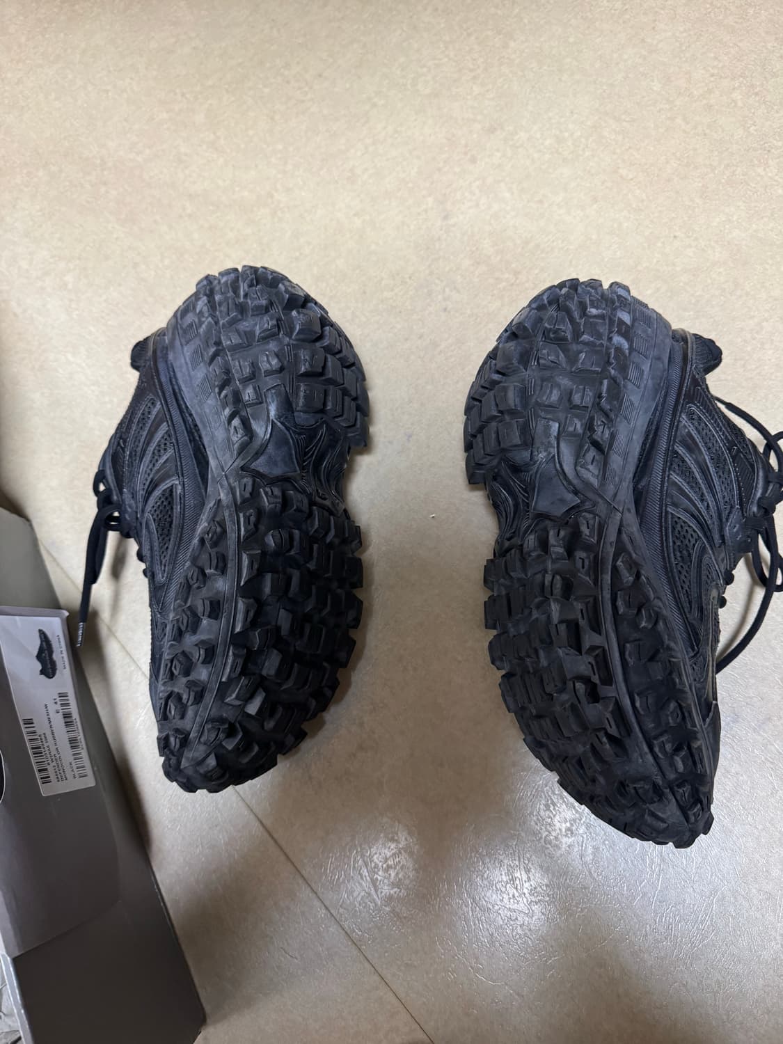 발엔시아가 디펜더 41 상품이미지3