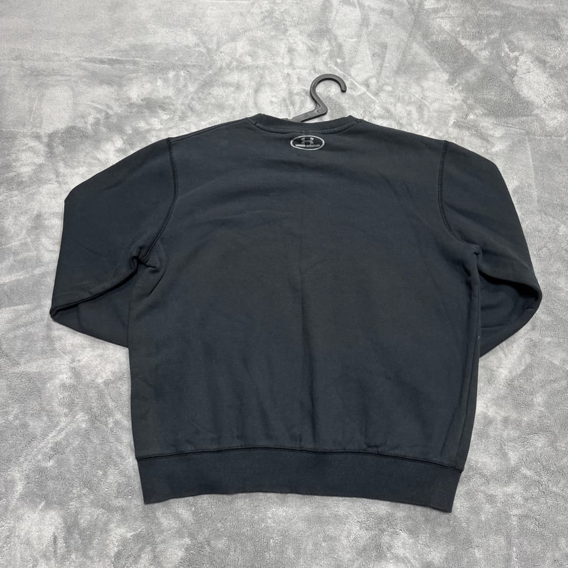 언더아머 맨투맨 상품이미지2