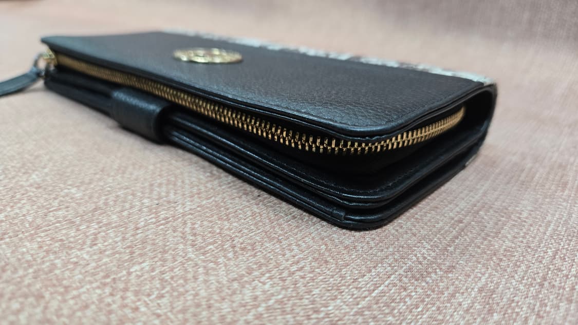 메트로시티 아나콘다 엠보 소가죽  블랙장지갑 상품이미지3