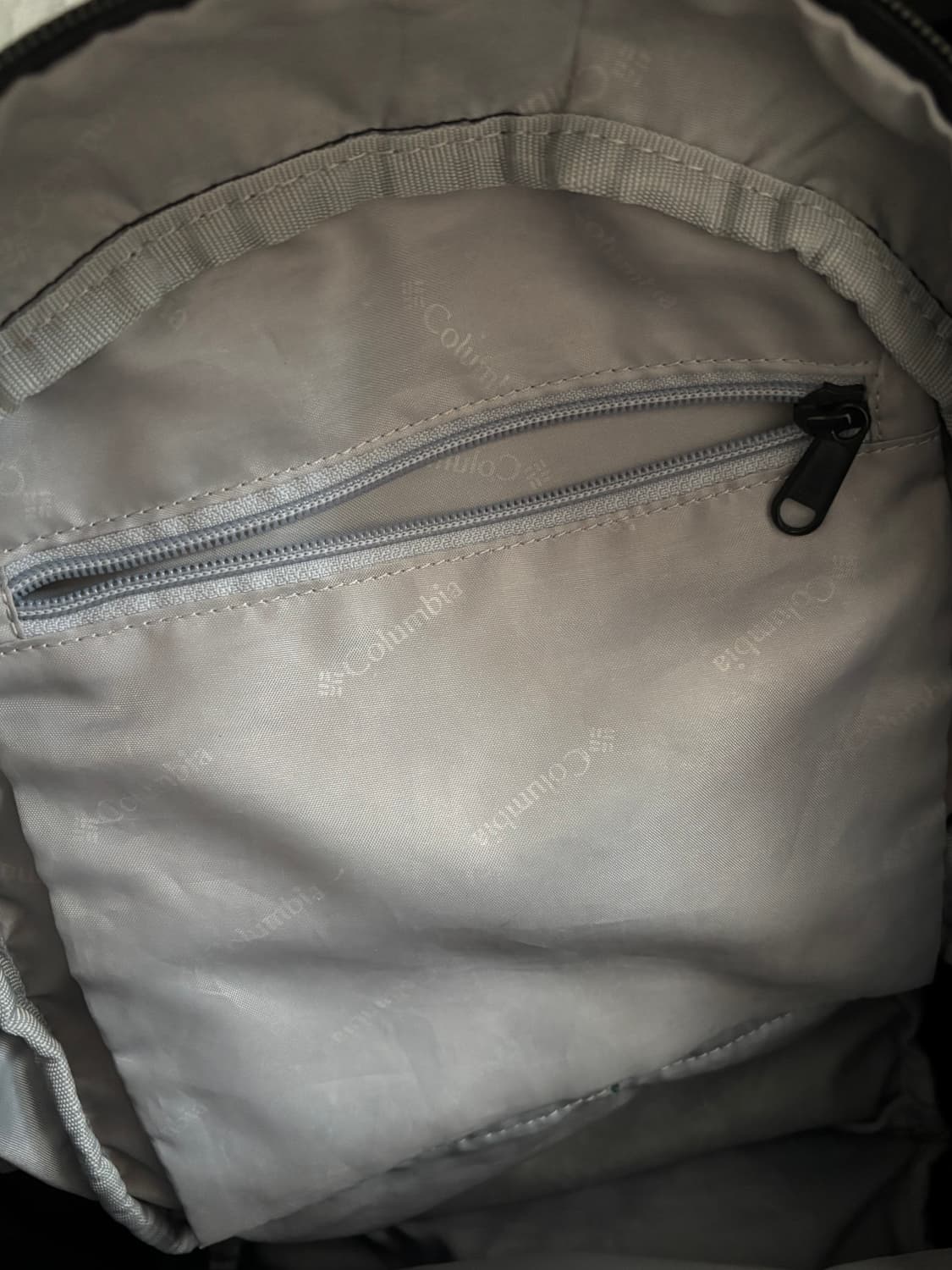 컬럼비아 레드우드 30L 백팩 상품이미지6