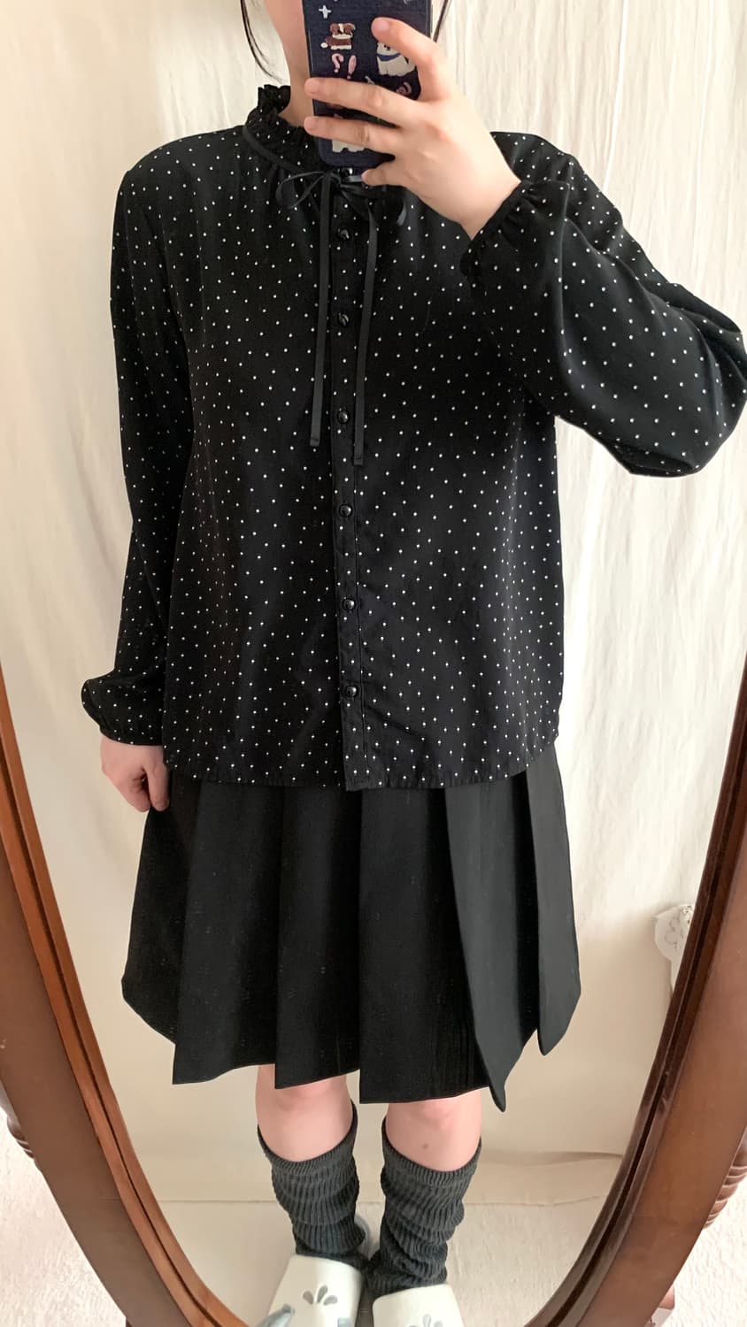 COLZA 프릴넥 리본 도트 블라우스 상품이미지3