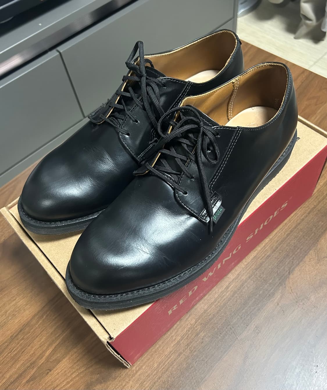 레드윙 포스트맨 101 11D 사이즈 판매합니다 상품이미지2