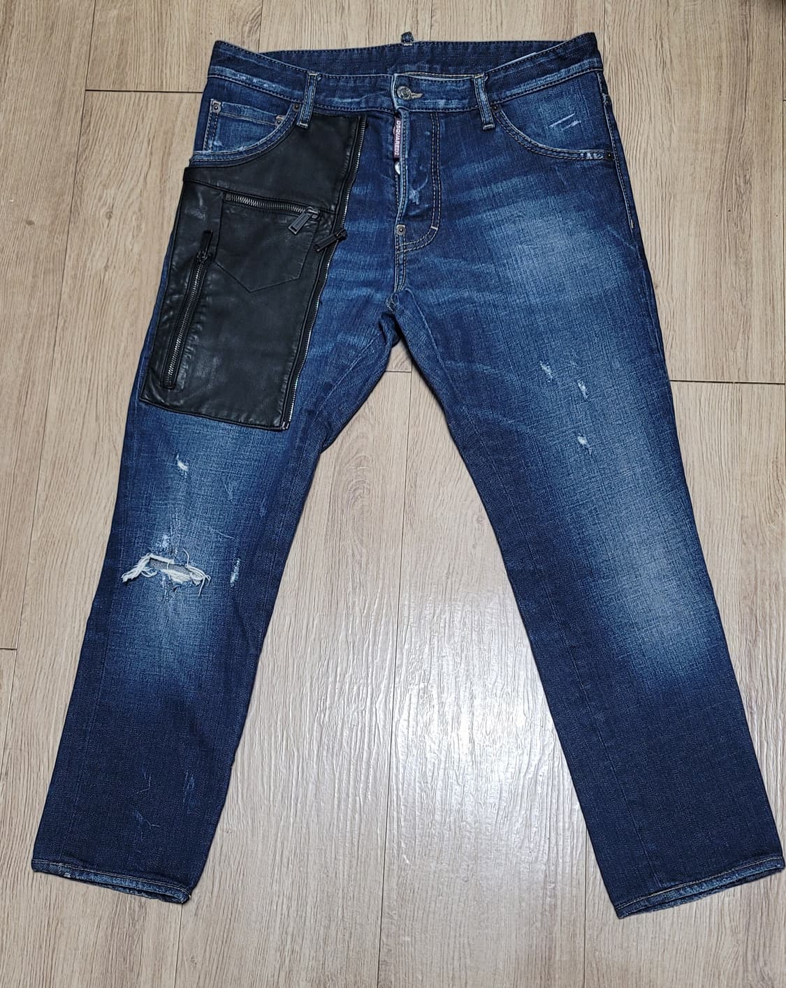 디스퀘어드2 루키 가죽 쿨가이핏 데님 청바지. EU 46 상품이미지1