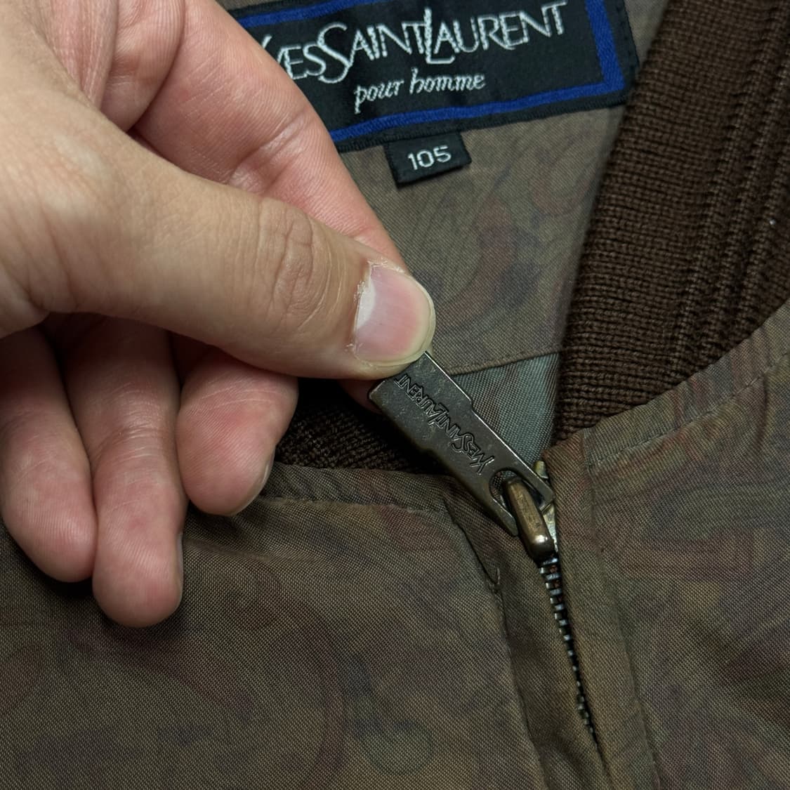 입생로랑 빈티지 브라운 패턴 봄버 블루종 105 상품이미지4