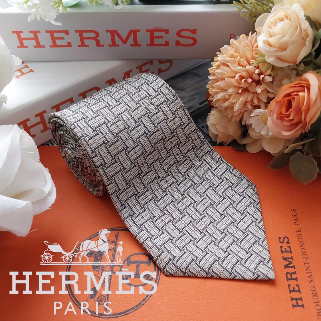 에르메스 실크 그레이 H패턴 넥타이 9.3cm B등급 k2455 상품이미지1