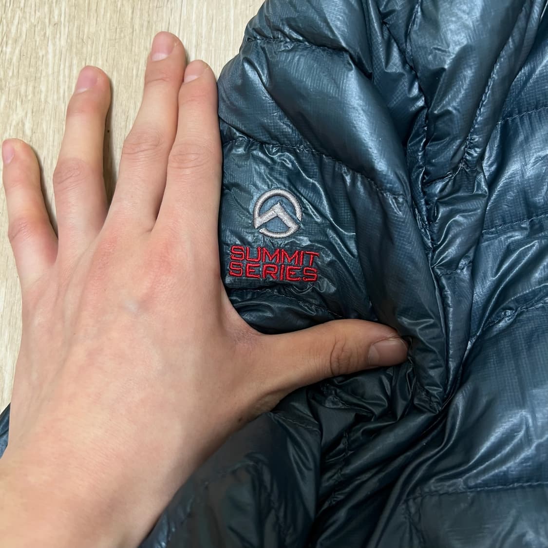 노스페이스 써밋시리즈 구스다운 800 경량패딩 L/100  상품이미지5