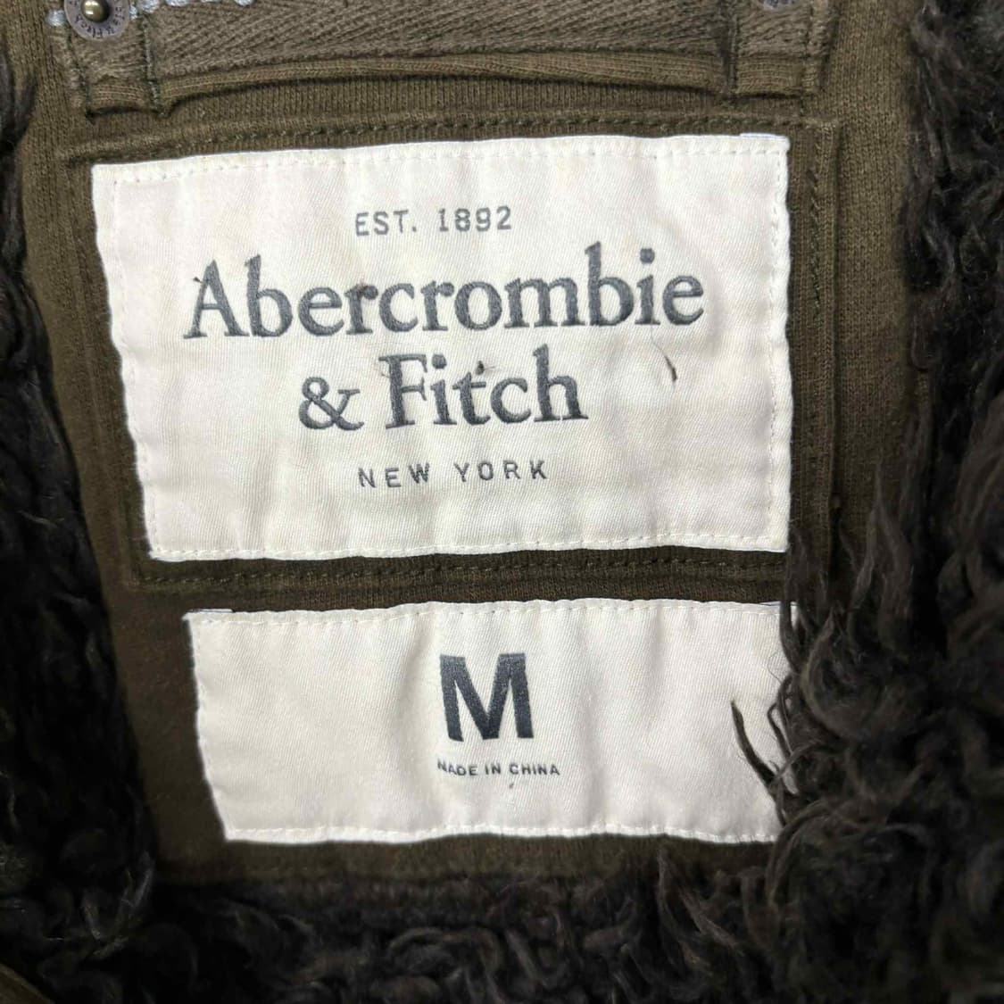 아베크롬비 y2k 울프죠 카키 양털 대장급 후드집업 희귀져지(M) 상품이미지4