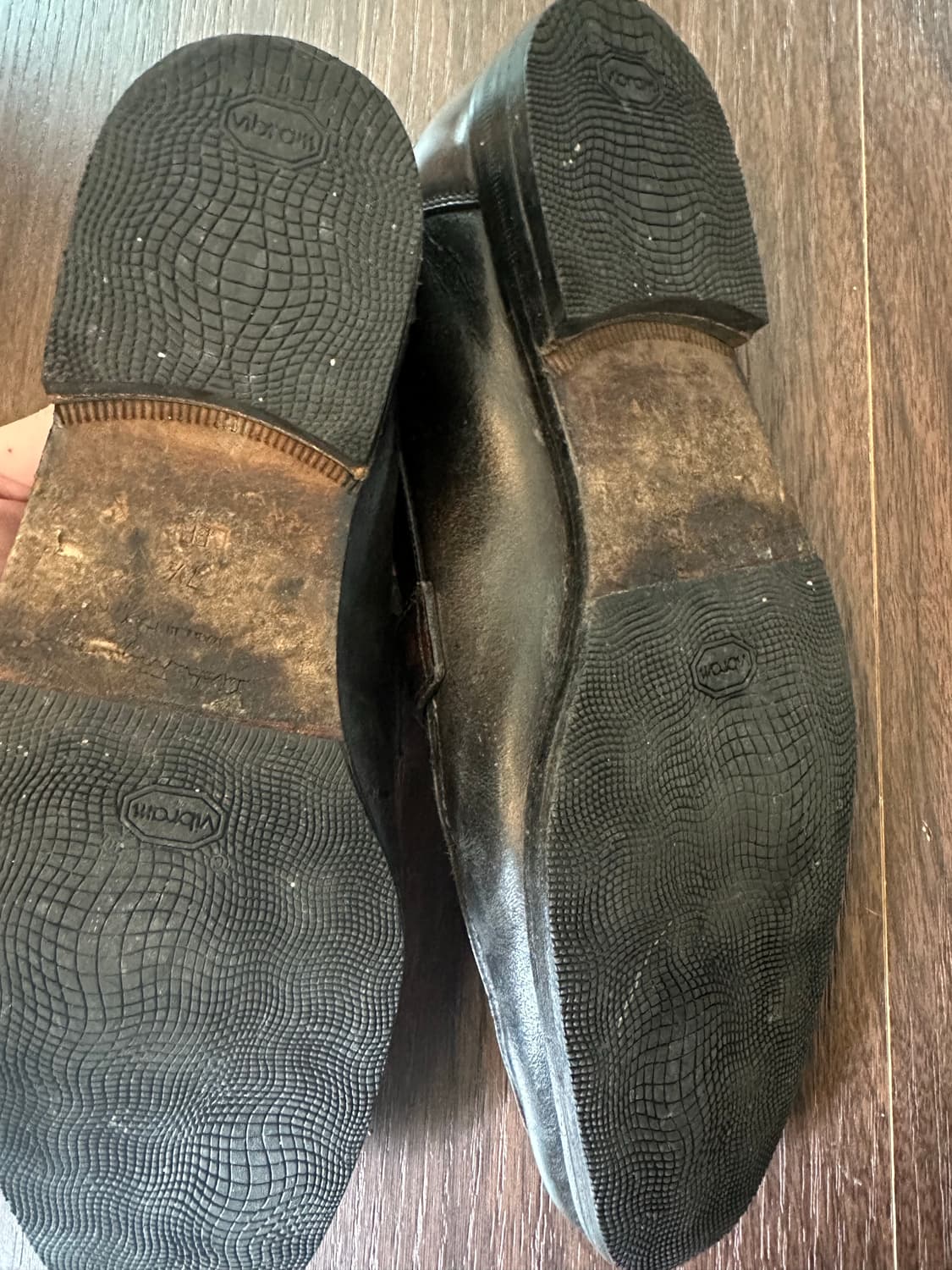 페라가모 다크브라운 로퍼  상품이미지3