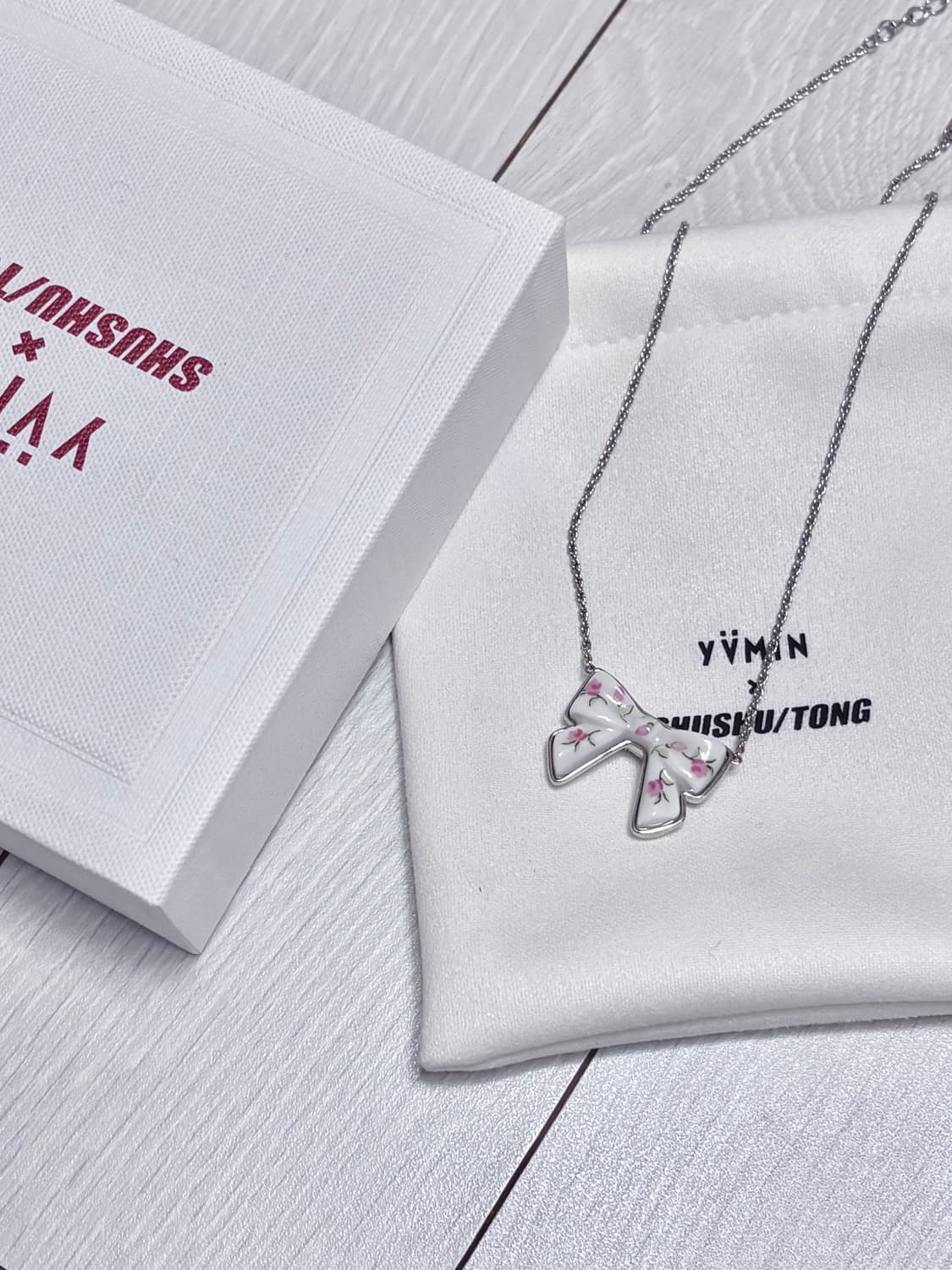 슈슈통 위민 세라믹 리본 목걸이 플라워 상품이미지2