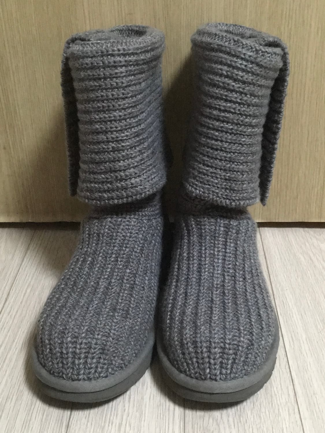 어그 니트 카디 부츠 그레이 240 상품이미지3