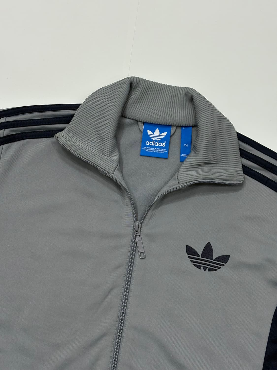 adidas 아디다스 그레이 불꽃 집업 상품이미지2