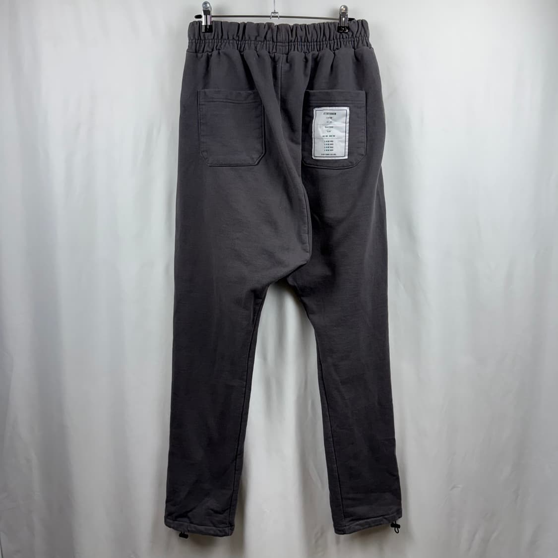 (2) 어텐션로우 피그먼트 스트링 스웻 팬츠 차콜 상품이미지4