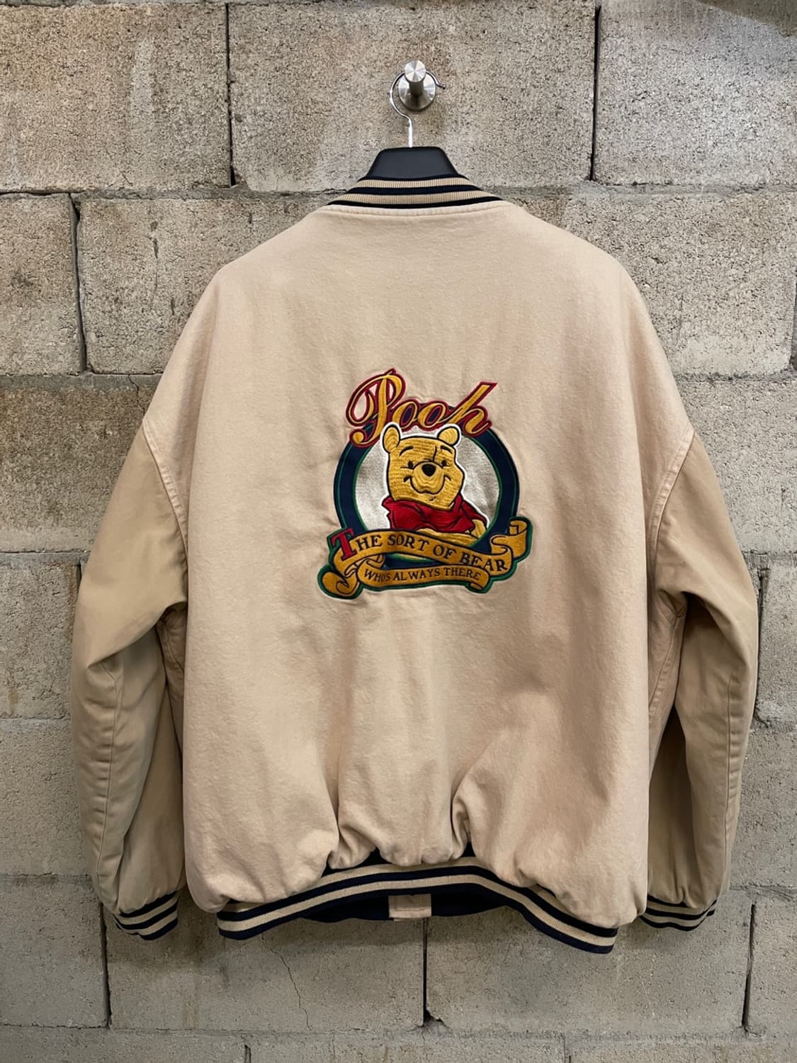 빈티지 디즈니 곰돌이 푸 바시티 자켓 상품이미지4