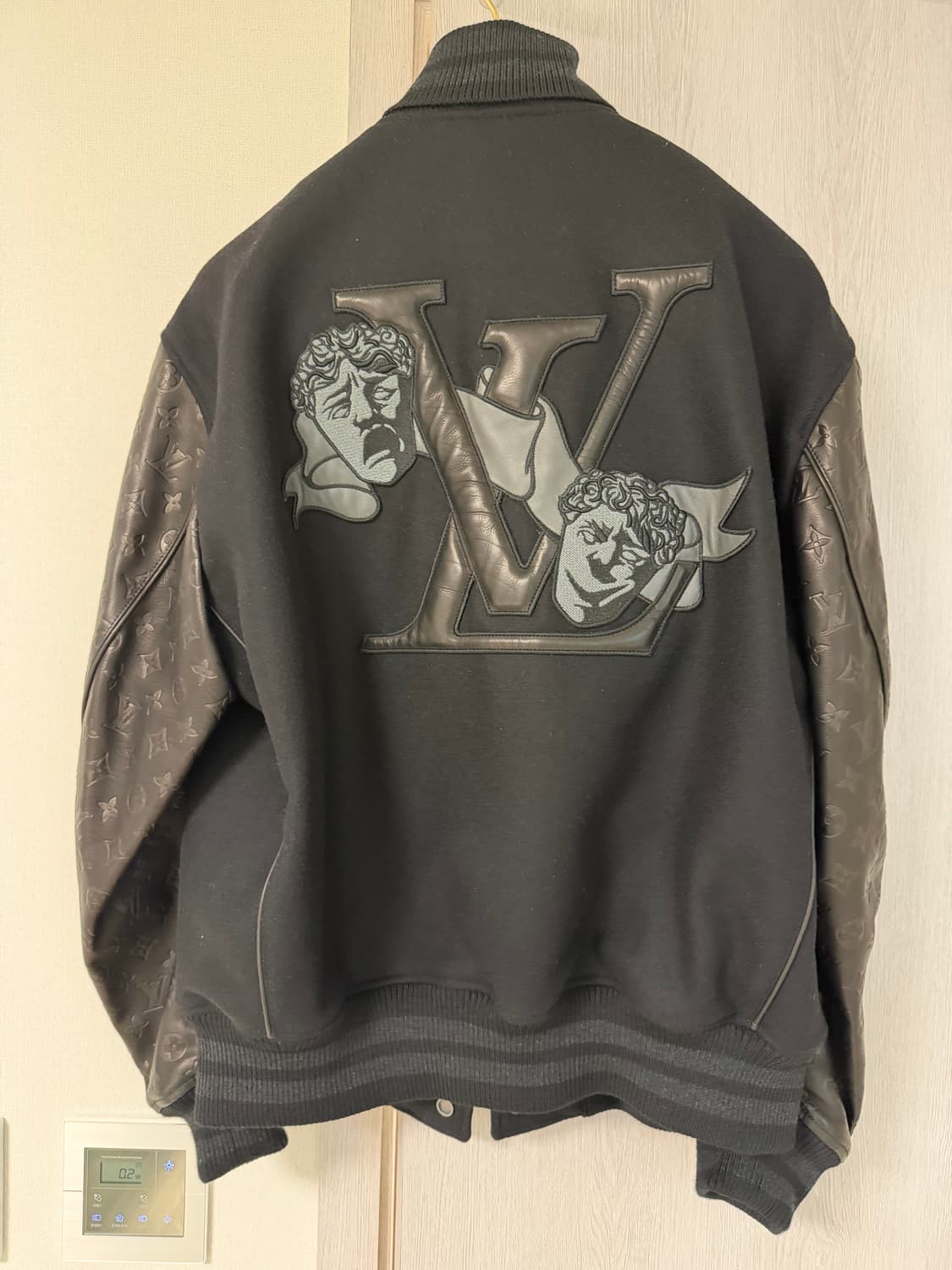 루이비통 바시티 자켓 상품이미지2