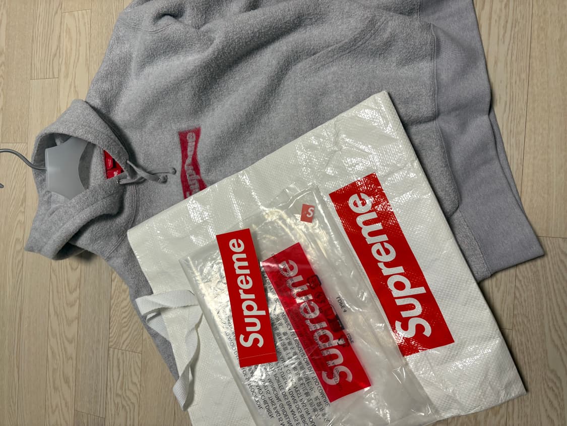 슈프림 23ss 인사이드아웃 박스로고 후드티 상품이미지2