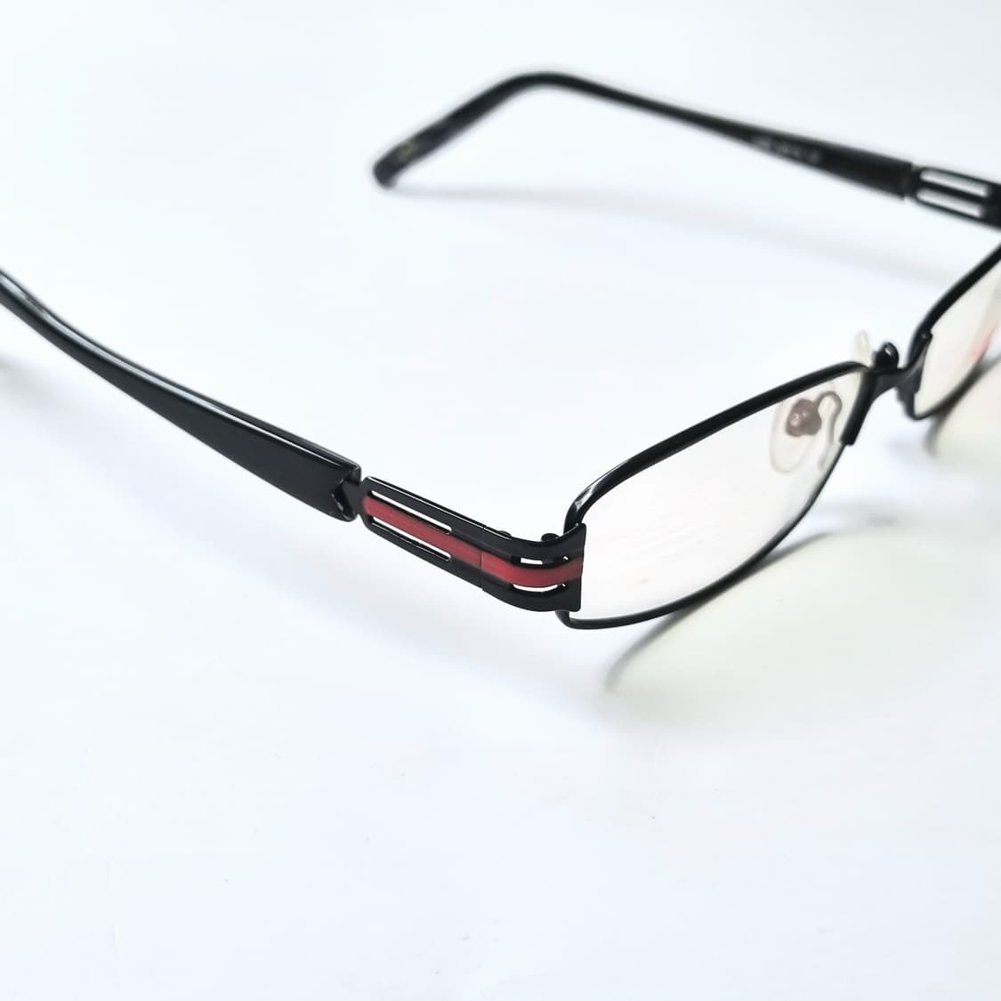 데드스탁 빈티지 무드 블랙 & 레드 슬림 메탈 안경테 797 상품이미지6