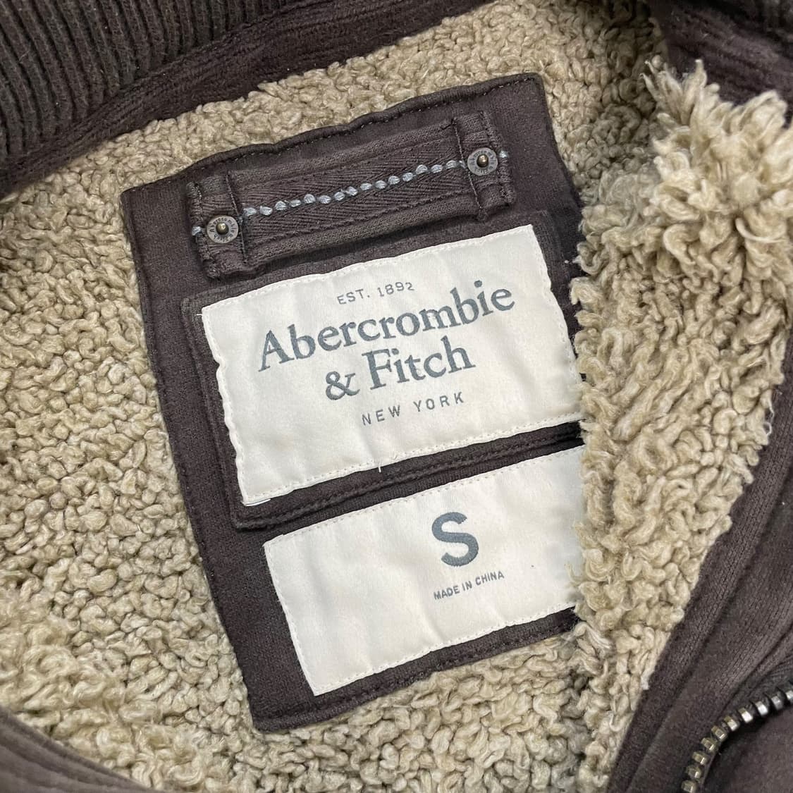 아베크롬비 울프죠 퍼 후드집업 브라운 상품이미지5