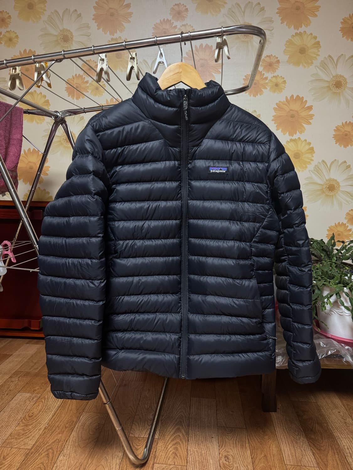 25fw 파타고니아 다운스웨터(l사이즈) 상품이미지1
