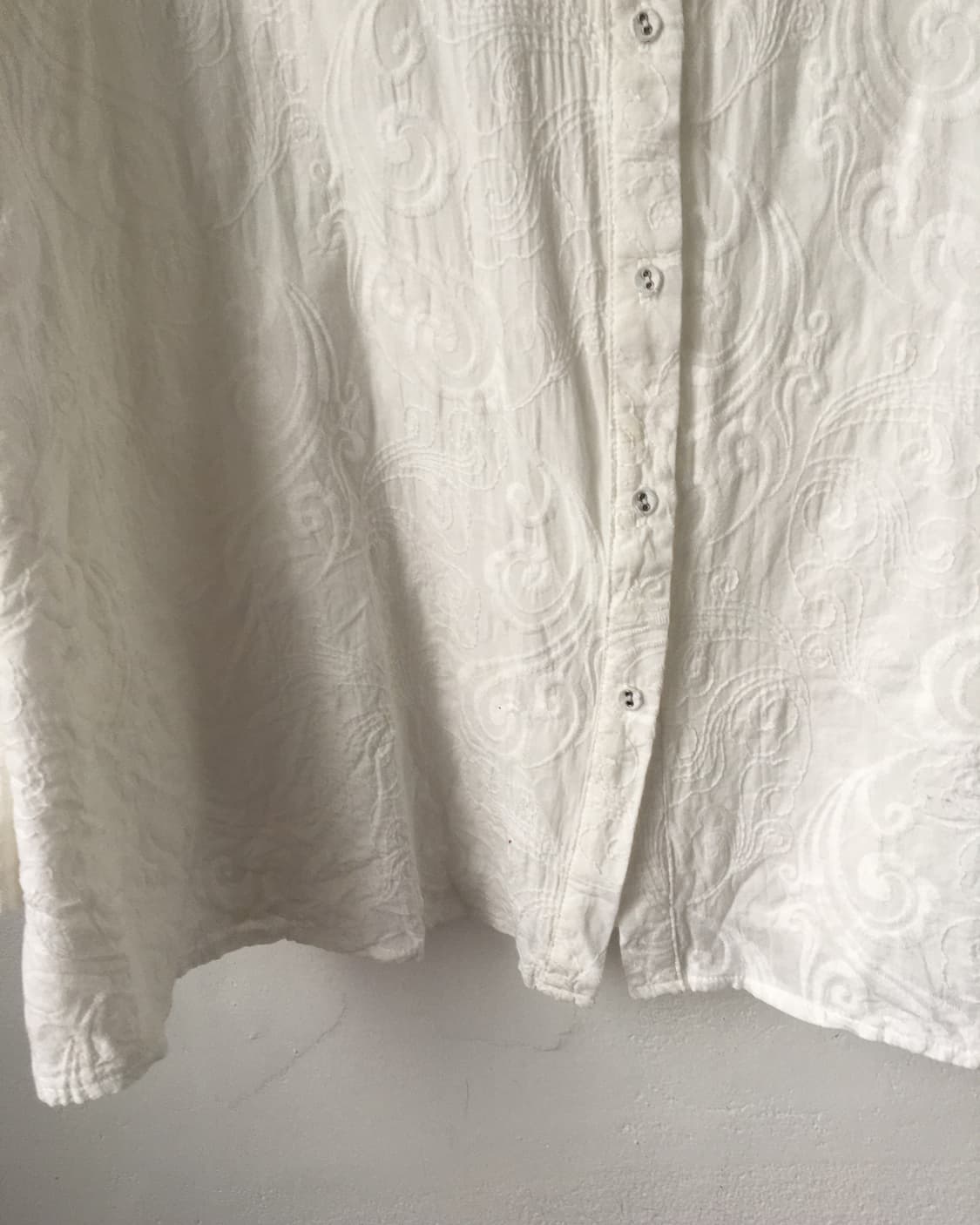 Ornament pattern embroidery shirt 상품이미지3