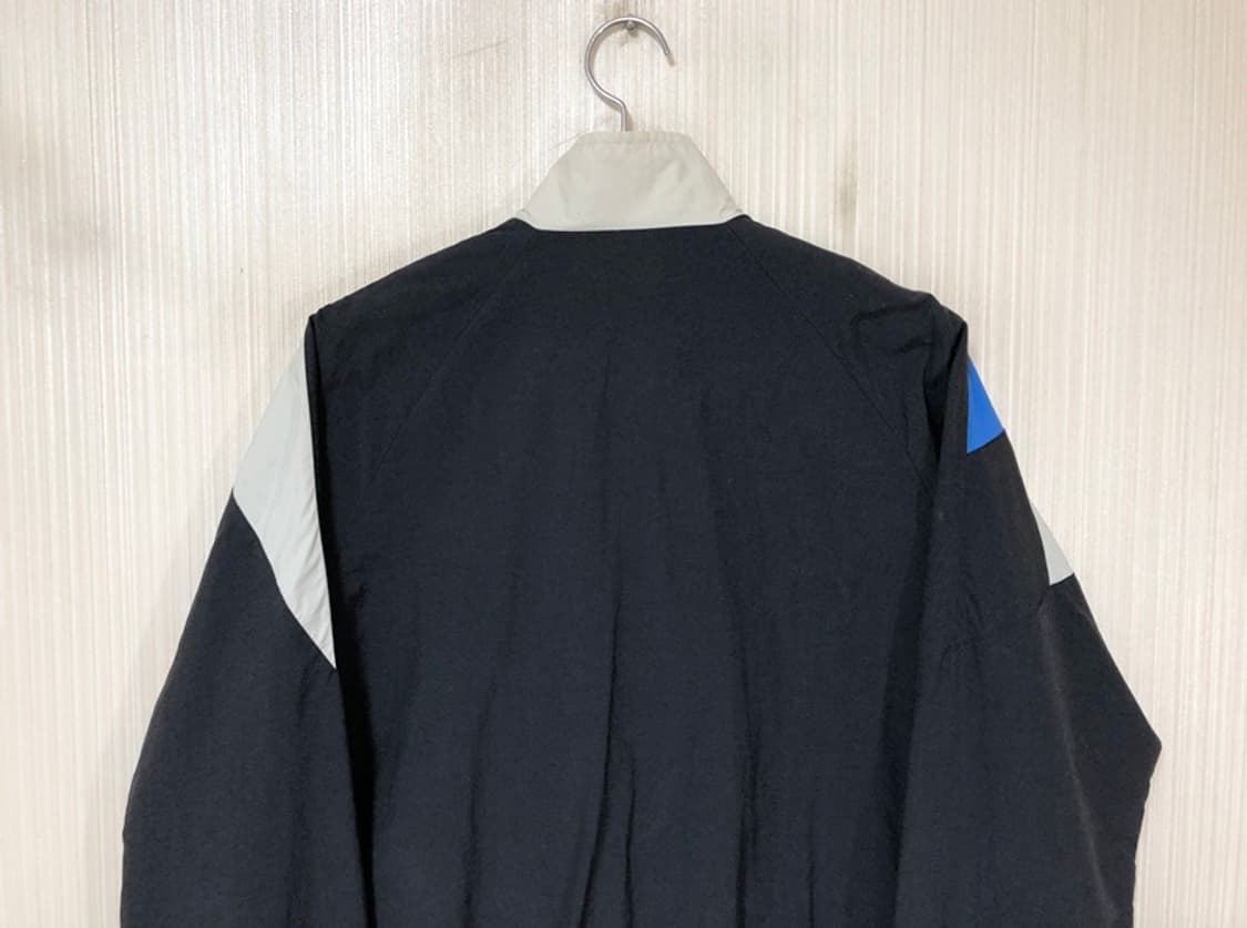 리복X어웨이크 뉴욕 콜라보 벡터 트랙자켓 L 상품이미지9