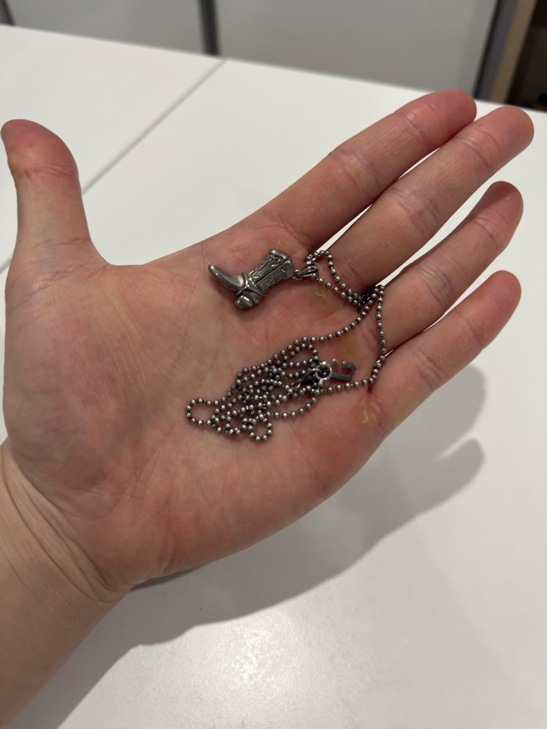 Grave - 부츠 목걸이 상품이미지1