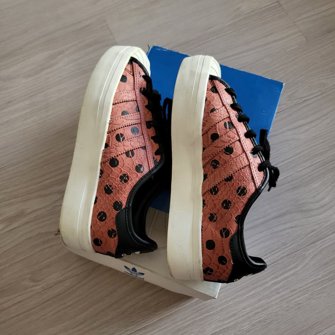 아디다스 슈퍼스타 도트(230) 상품이미지4