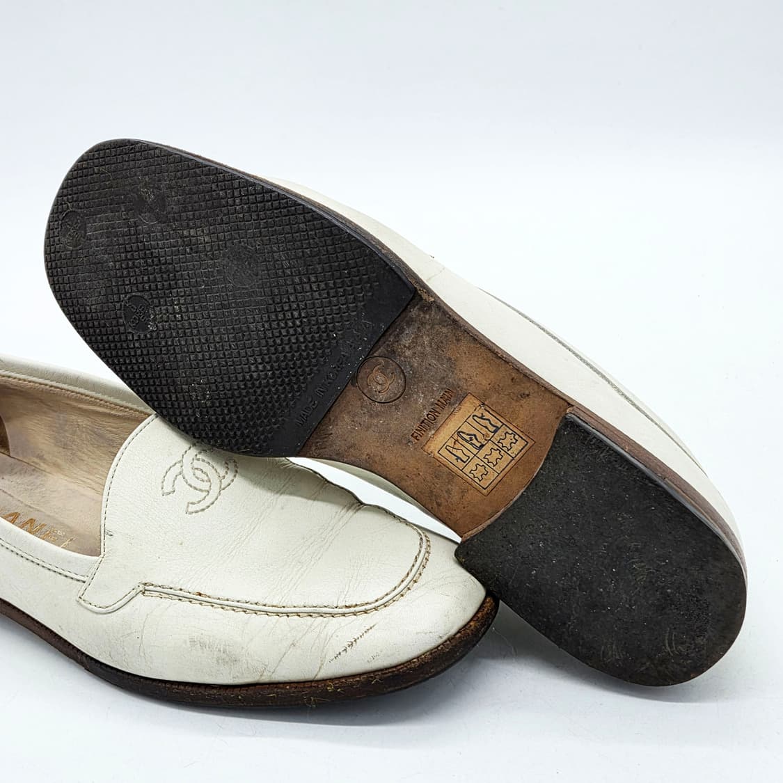 샤넬 90s 빈티지 우먼스 CC로고 로퍼 화이트 (36 1/2) 상품이미지3