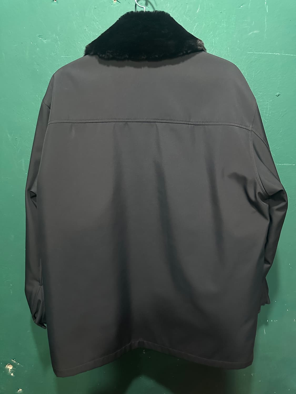 입생로랑 퍼 카라 자켓 블랙105 상품이미지4