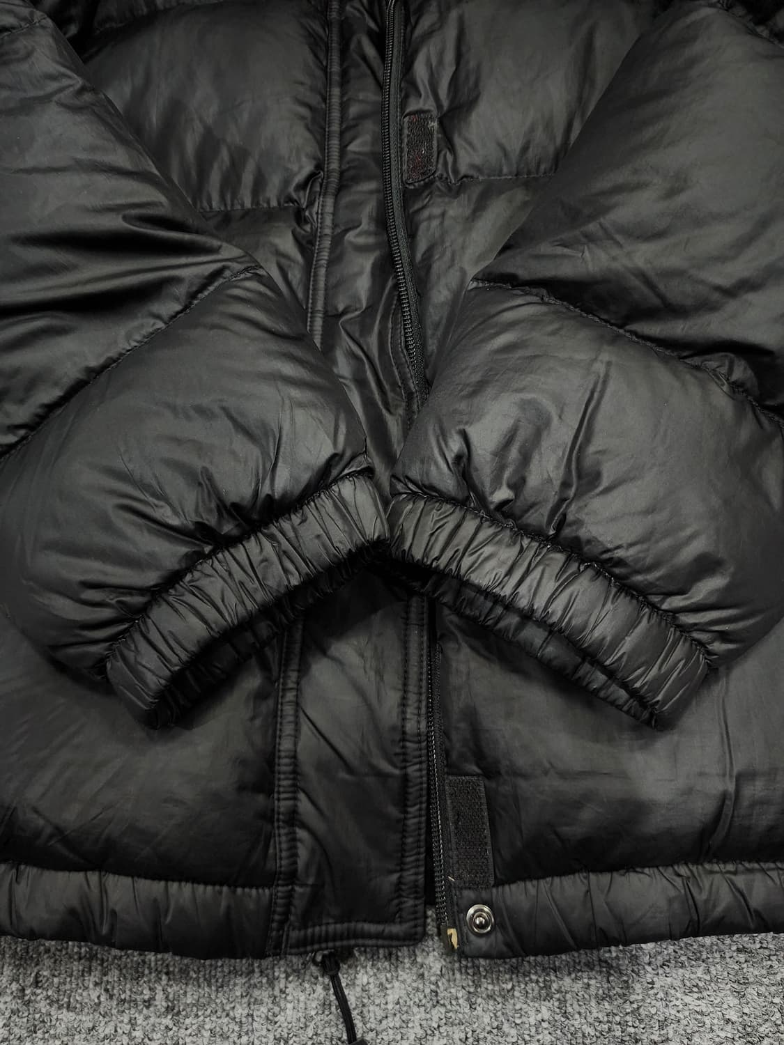 노스페이스 700 구스 패딩 블랙 숏패딩 85(여성M) 상품이미지4