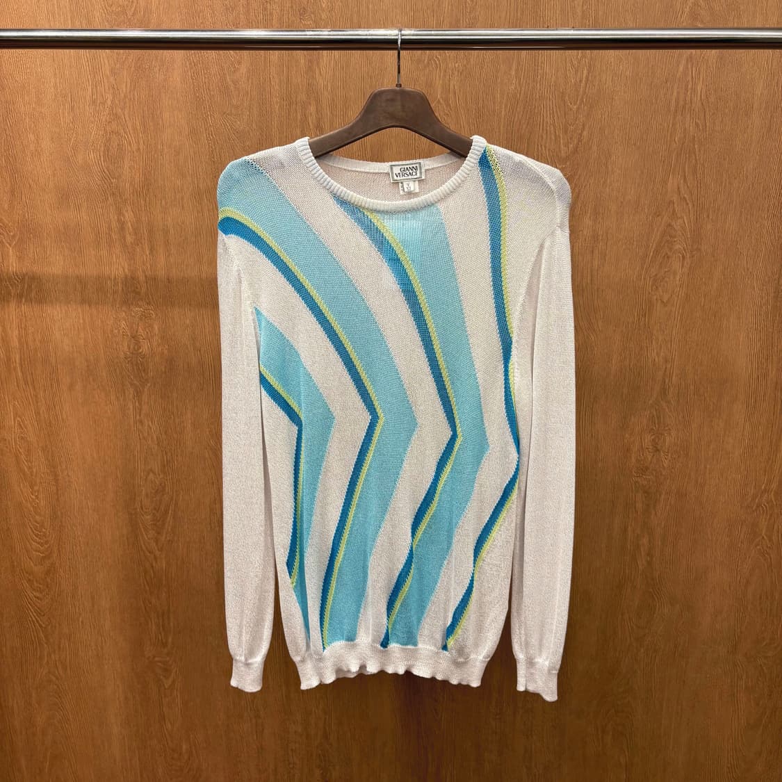 베르사체 긴팔 시어 니트 지그재그 기하학 그래픽 패턴 디테일 화이트 상품이미지2