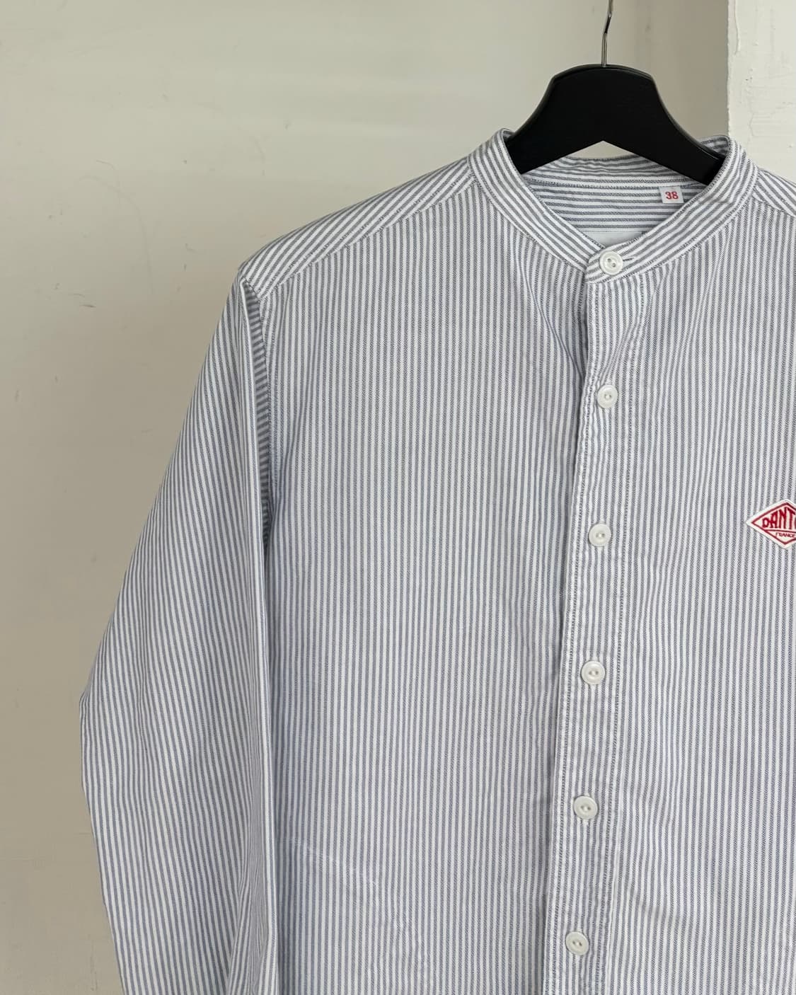 단톤 스트라이프 밴드 카라 셔츠 상품이미지3