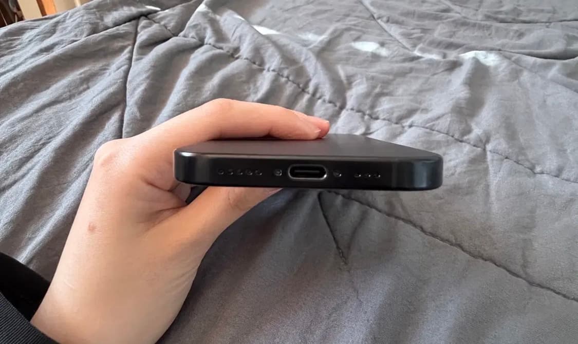 아이폰 16프로 128기가 상품이미지4