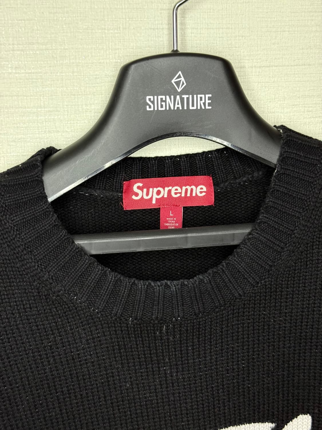 Supreme Futura Sweater Black 24SS 상품이미지3