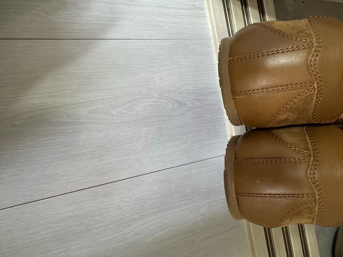 코스 미니멀 스니커즈 모카 상품이미지5