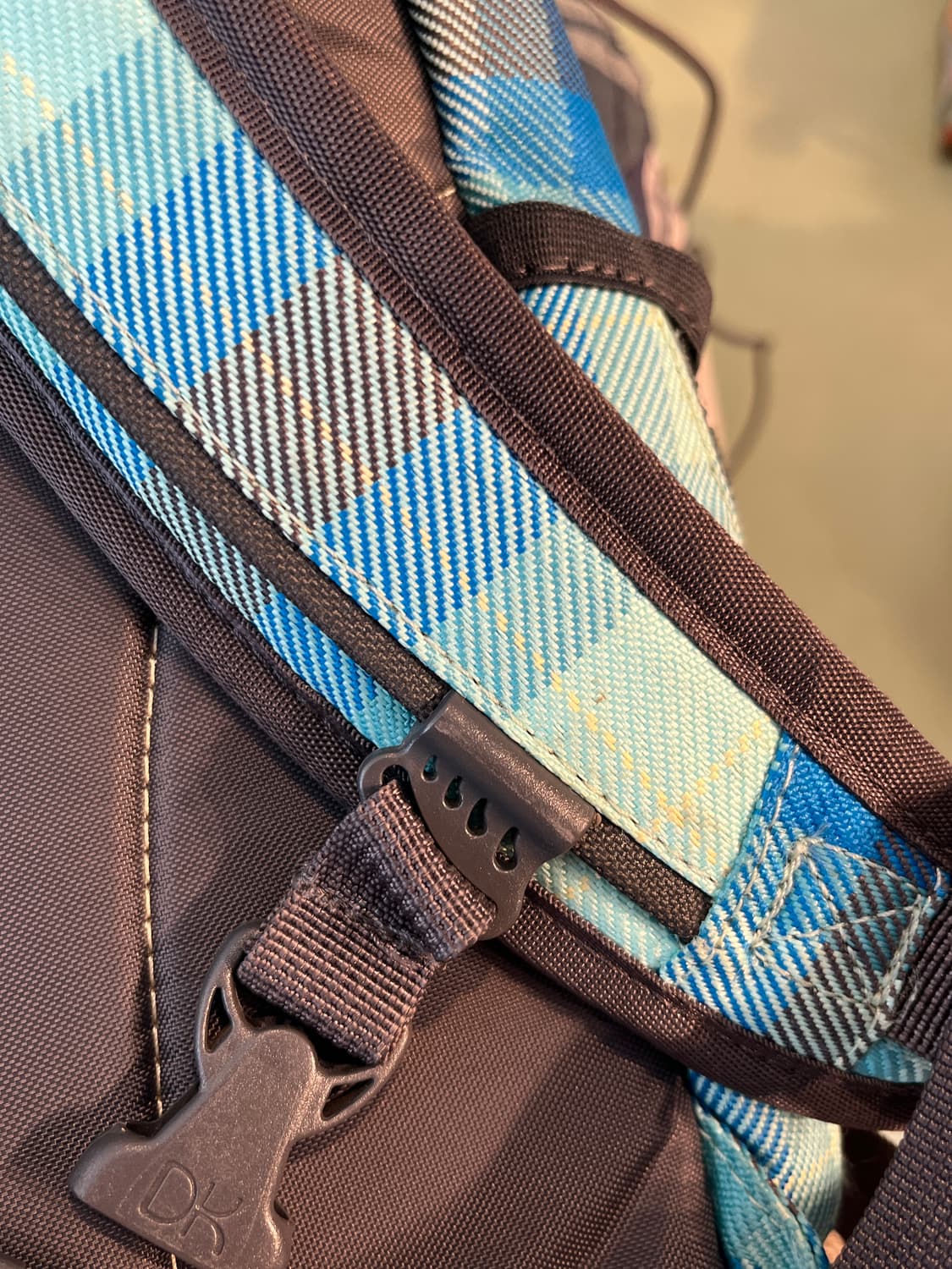 dakine 블루 체크 백팩 🌀 상품이미지3