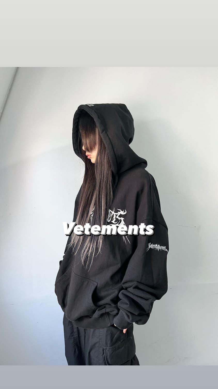 베트멍 17’s 다크니스 후드티 상품이미지1