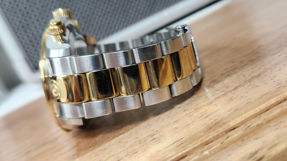 # 인빅타 스위스메이드 스피드웨이 다이버 골드콤비 남성명품시계 급처 상품이미지4