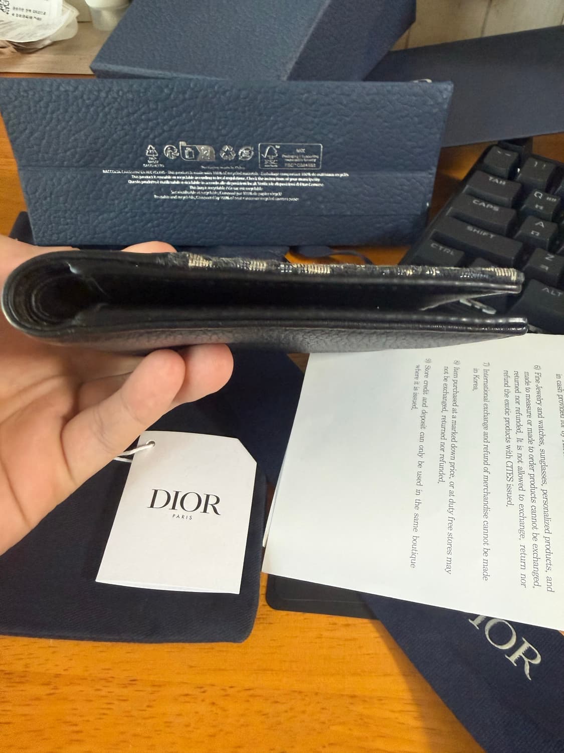 25년식 백화점판 풀박스 디올 새들 오블리크 반지갑 상품이미지5