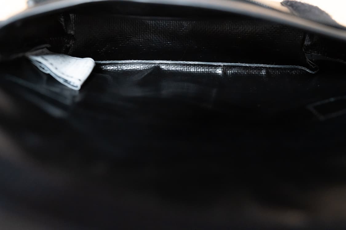 프라이탁 F40 Jamie 제이미 올블랙(블랙 포켓) 크로스백 슬링백 상품이미지5