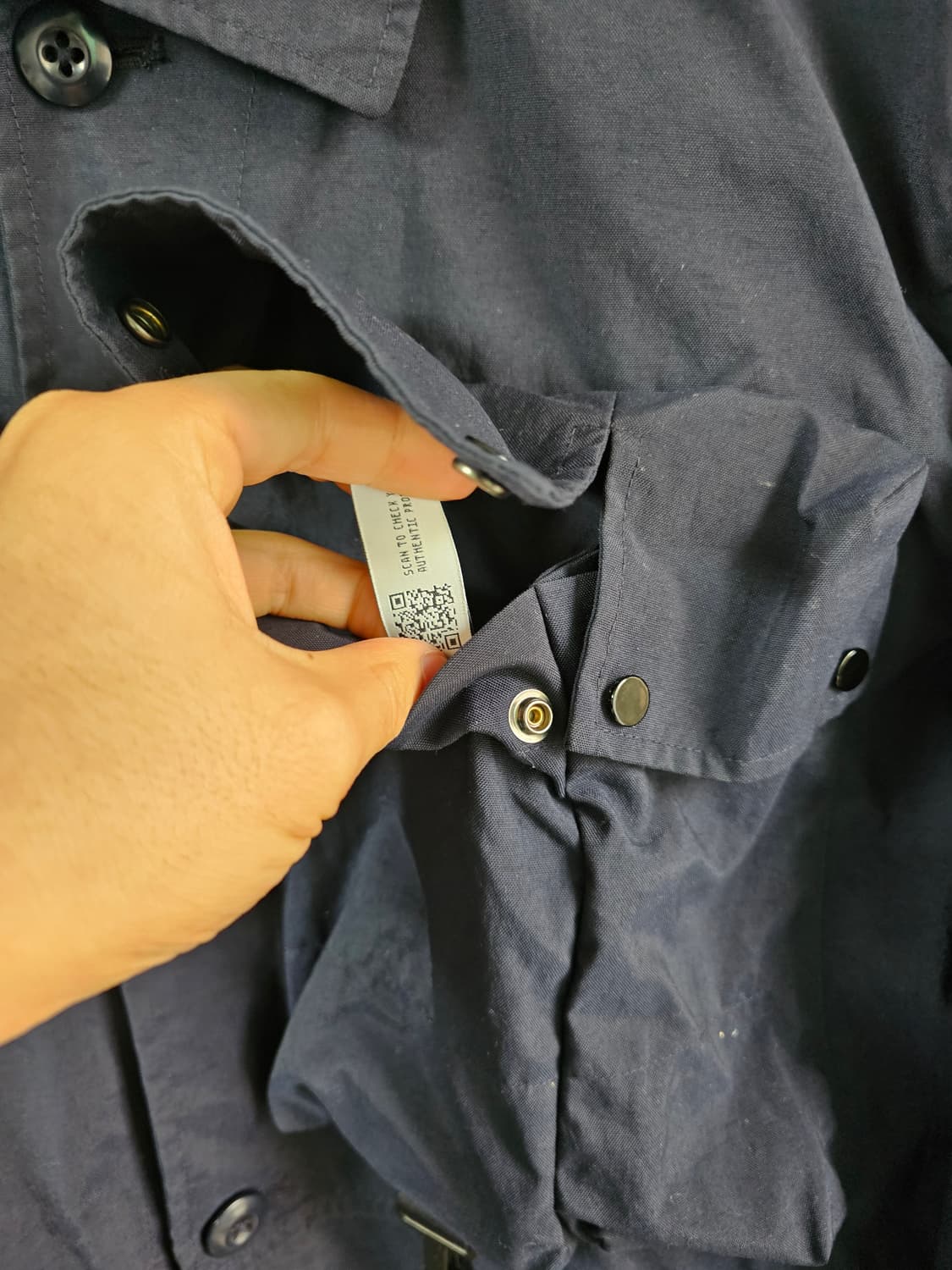 씨피 CP컴퍼니 타일론 P 셔츠형 자켓 팔아요 상품이미지4