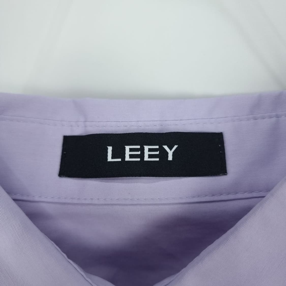 [엘이이와이] 백 슬릿 크롭 셔츠 블라우스 M19013 상품이미지7