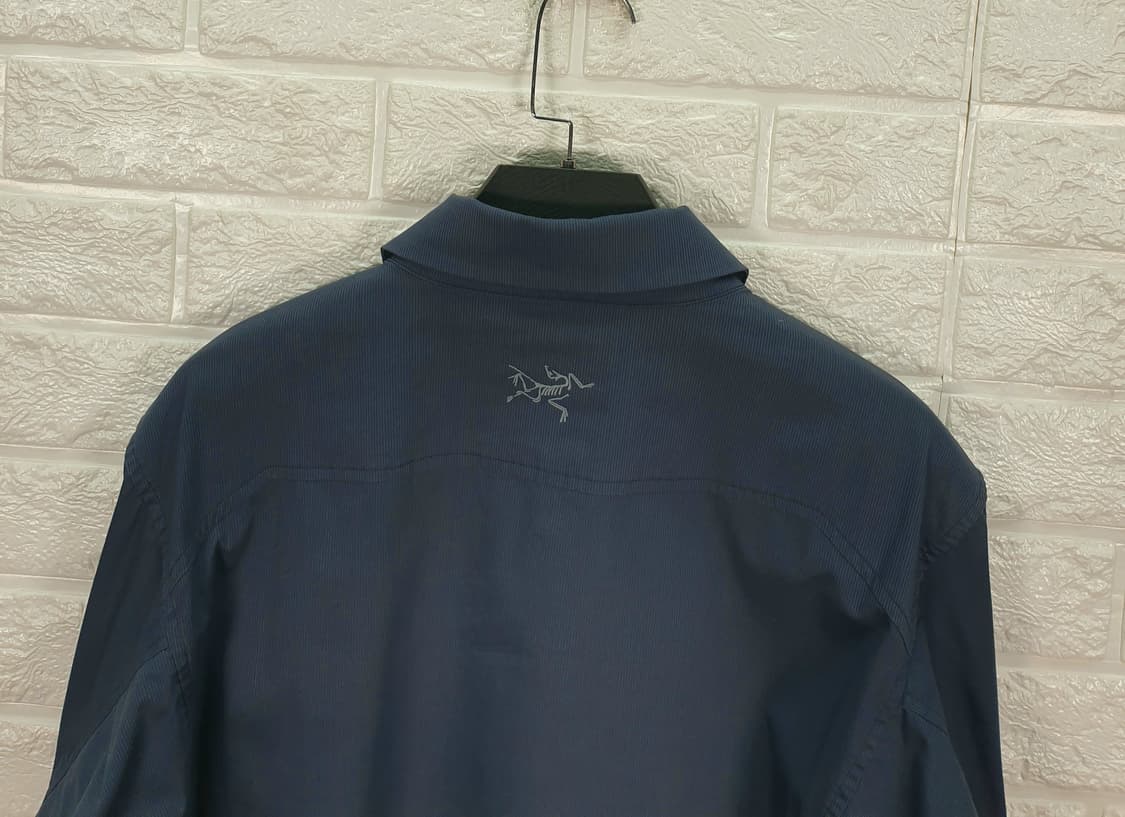 [100]아크테릭스 솔리드 포켓 셔츠 상품이미지4